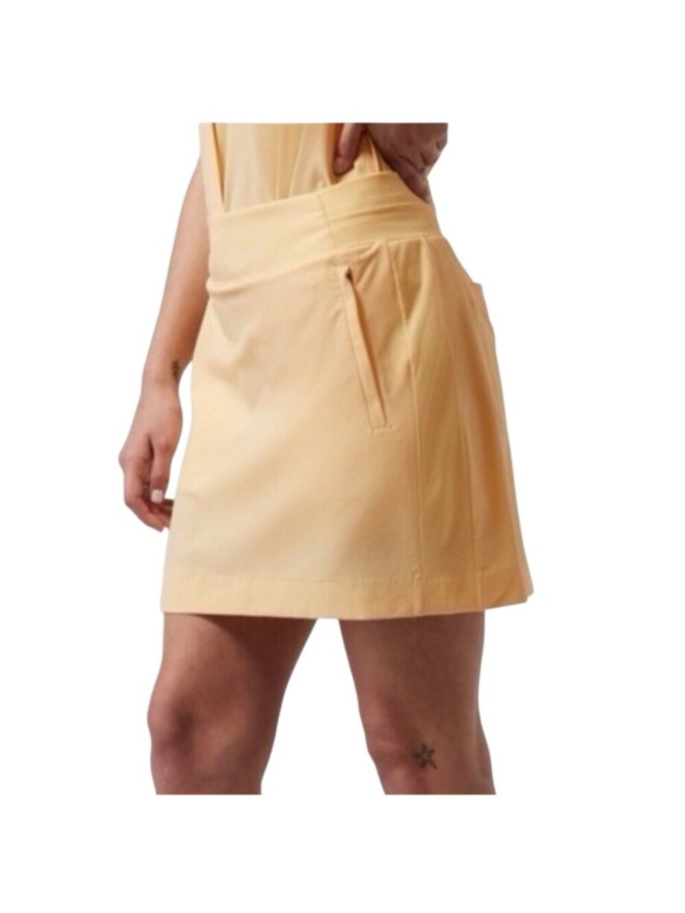 Athleta Athletic Skirt Size 12 Yellow Brooklyn Skort Tennis Pickleball Golf 6576